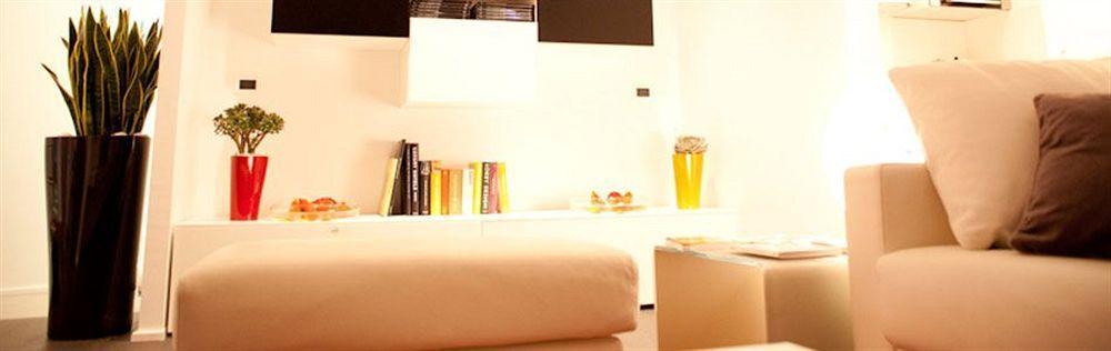 Face To Face House Bed & Breakfast โรม ภายนอก รูปภาพ