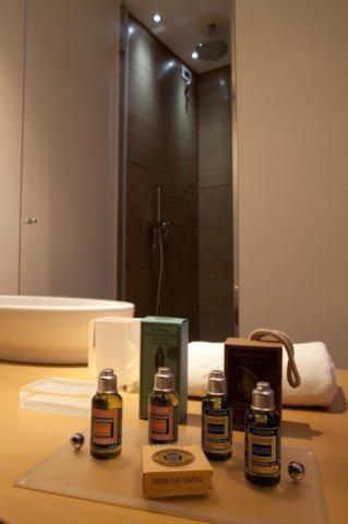 Face To Face House Bed & Breakfast โรม ภายนอก รูปภาพ